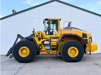 Колёсный погрузчик VOLVO L220H