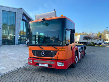 Грузовик-шасси MERCEDES-BENZ Econic 2628