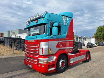 Тягач SCANIA R 440