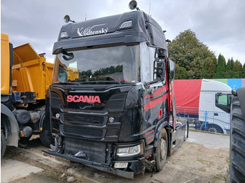 Тягач SCANIA R 450