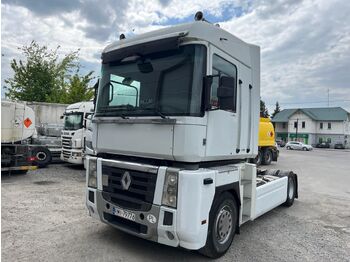 Тягач RENAULT Magnum 520