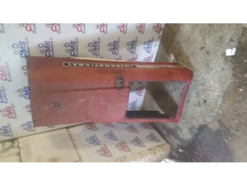 Капот CASE