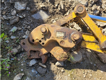 Сцепное устройство JCB