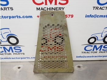 Кабина и интерьер NEW HOLLAND