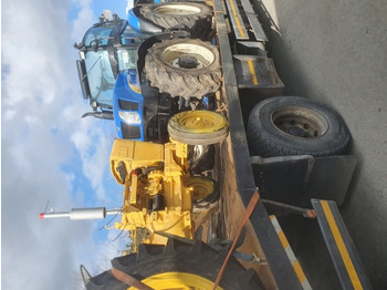Кабина и интерьер NEW HOLLAND