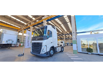 Тягач VOLVO FH 460