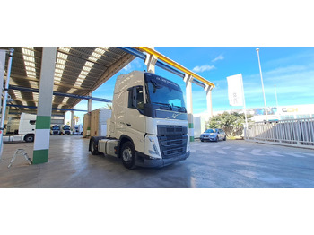 Тягач Volvo FH 460 Globetrotter XL Retarder: фото 3