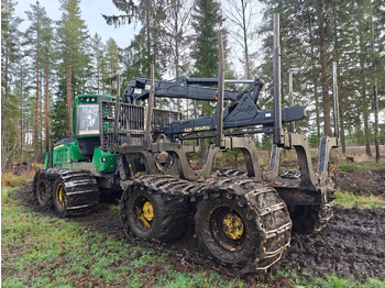 Форвардер John Deere 1210 G: фото 3