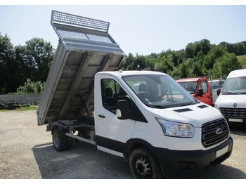 Малотоннажный самосвал FORD Transit