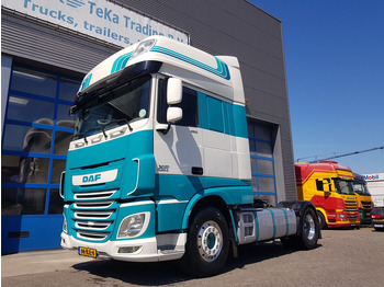 Тягач DAF XF 460