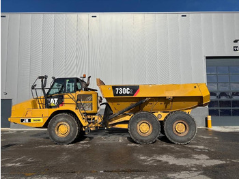 Сочленённый самосвал CATERPILLAR 730C2