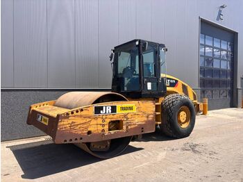 Дорожный каток CATERPILLAR