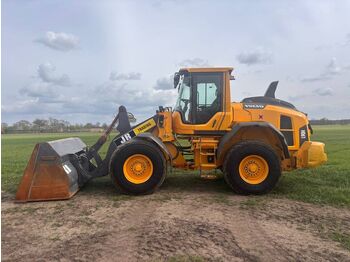 Колёсный погрузчик VOLVO L90H