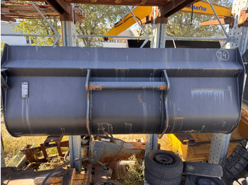 Ковш для Телескопических погрузчиков MANITOU CBA: фото 4 Ковш для Телескопических погрузчиков MANITOU CBA: фото 4