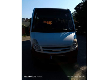 Микроавтобус IVECO