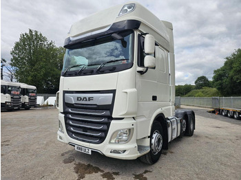 Тягач DAF XF 530