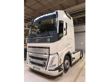 Тягач VOLVO FH 460