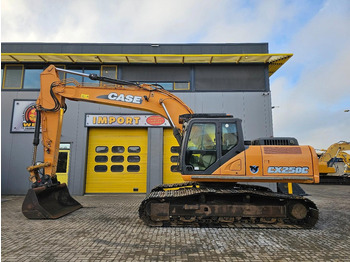 Гусеничный экскаватор CASE