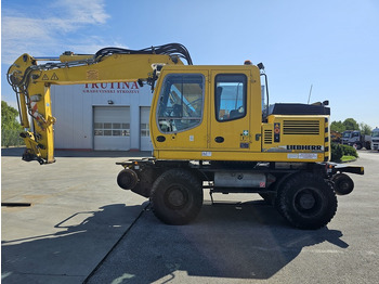 Колёсный экскаватор LIEBHERR A 900