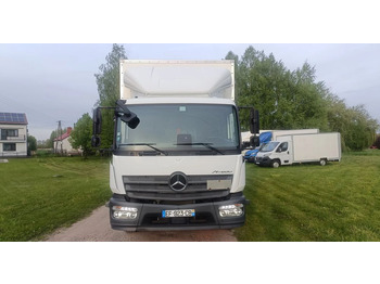 Грузовик с закрытым кузовом Mercedes-Benz Atego 1218: фото 3