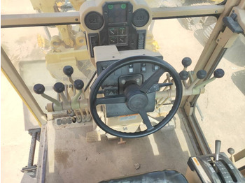 Грейдер CAT 140K: фото 4 Грейдер CAT 140K: фото 4