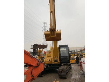 Гусеничный экскаватор CATERPILLAR 320C