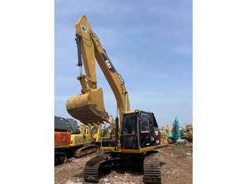 Гусеничный экскаватор CATERPILLAR 320D