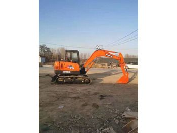 Мини-экскаватор DOOSAN DH55