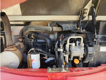 Мини-экскаватор TAKEUCHI TB260: фото 5