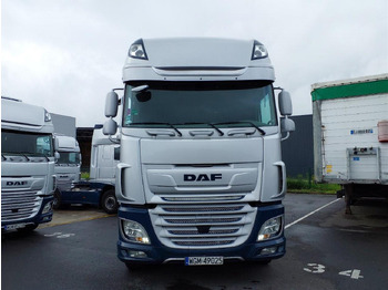 Тягач DAF XF 480