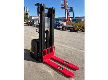 Штабелер Hyster S1.5UT Hochhubwagen 4500mm: фото 4