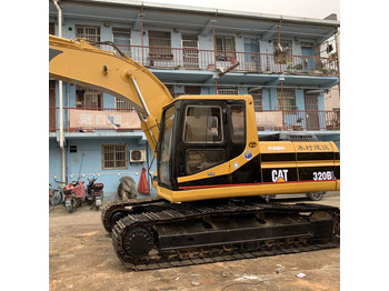 Гусеничный экскаватор CATERPILLAR 320CL