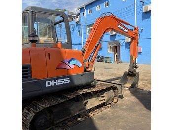 Гусеничный экскаватор DOOSAN DH55