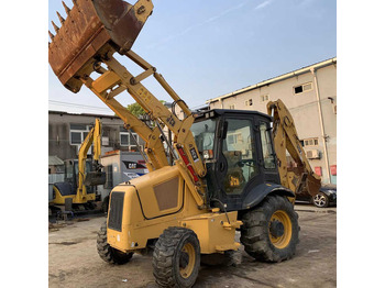 Экскаватор-погрузчик JCB 3CX