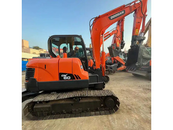 Гусеничный экскаватор DOOSAN DX60