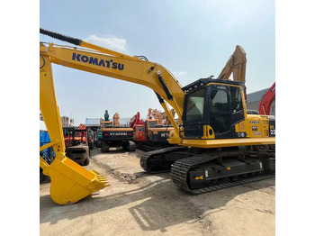 Гусеничный экскаватор KOMATSU PC200-8
