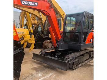 Used Doosan dx60 dh60 dx55 dh55 mini excavator 6 ton в лизинг Used Doosan dx60 dh60 dx55 dh55 mini excavator 6 ton: фото 2 Used Doosan dx60 dh60 dx55 dh55 mini excavator 6 ton в лизинг Used Doosan dx60 dh60 dx55 dh55 mini excavator 6 ton: фото 2
