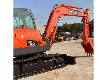 Used excavator doosan dx60  excavators earth-moving machinery doosan dx60 dx80 dx75 dx225 dh60 dh60-7for sale в лизинг Used excavator doosan dx60  excavators earth-moving machinery doosan dx60 dx80 dx75 dx225 dh60 dh60-7for sale: фото 1