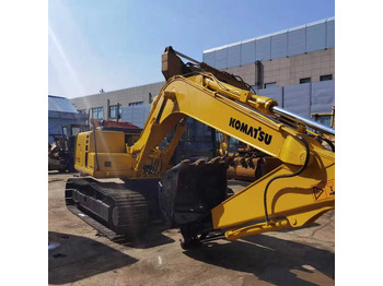 Гусеничный экскаватор KOMATSU PC220-8