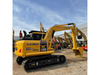 Гусеничный экскаватор KOMATSU PC220-8