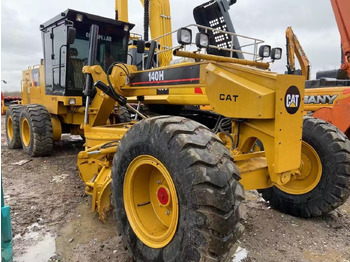 Грейдер CATERPILLAR 140H