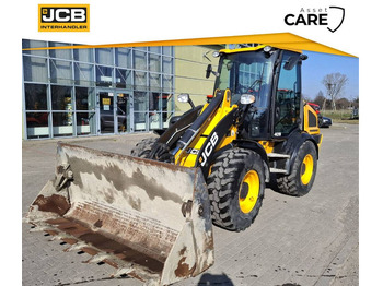 Колёсный погрузчик JCB 409