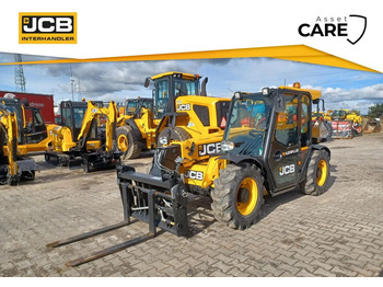 Телескопический погрузчик JCB