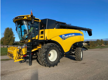 Комбайн NEW HOLLAND CX series