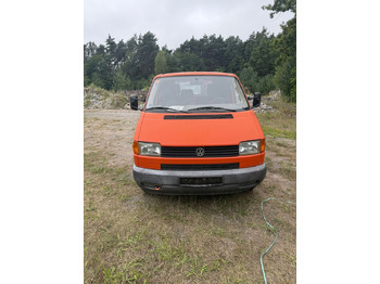 Малотоннажный бортовой грузовик VOLKSWAGEN Transporter T4