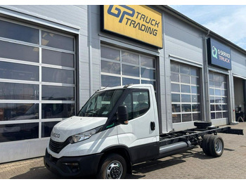 Грузовик-шасси IVECO Daily