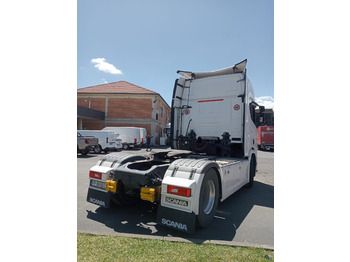 Тягач SCANIA R520 A4X2NB: фото 3 Тягач SCANIA R520 A4X2NB: фото 3