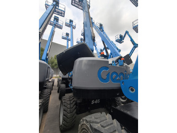 Подъёмник GENIE