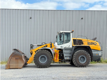 Колёсный погрузчик LIEBHERR L 580