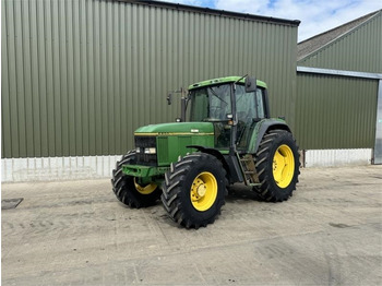 Трактор JOHN DEERE 6800